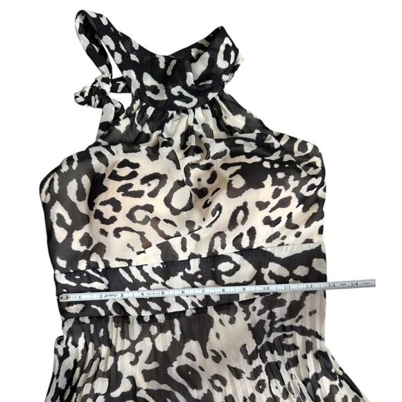 INTERNATIONAL CONCEPTS DRESSES sz 4
White black - Picture 9 of 11